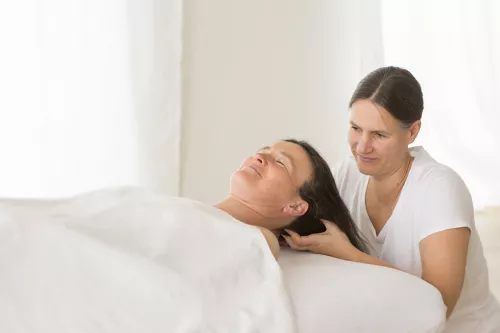 Lomi Lomi Basis Ausbildung